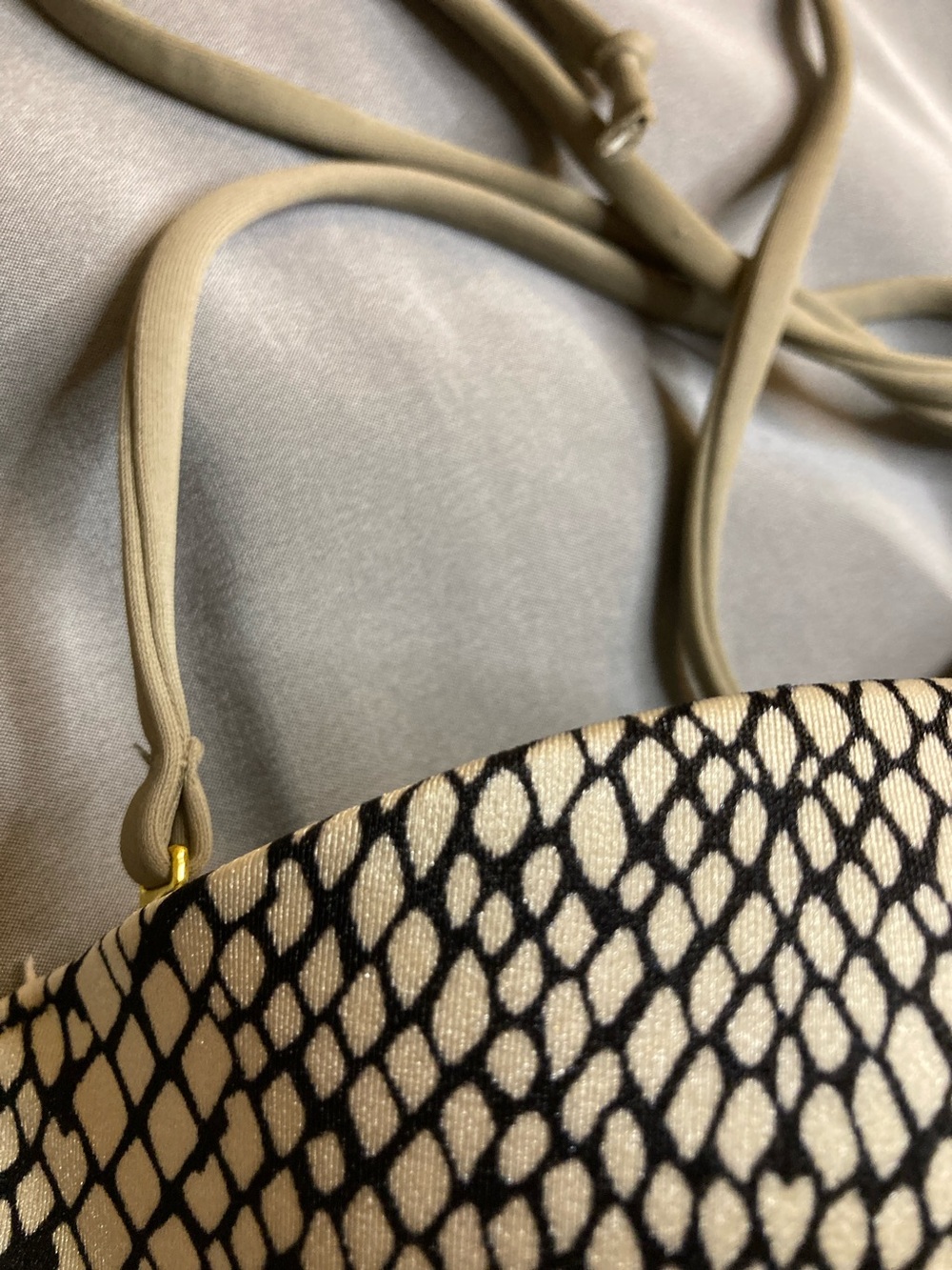 Victoria's Secret Black and White Printed Strapless Bikini Top - Picture 3 of 10